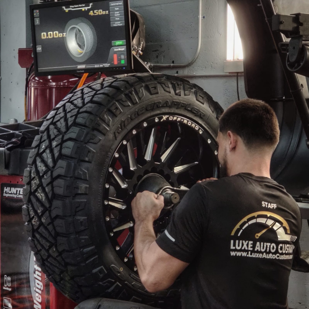 Luxe Auto Customs
