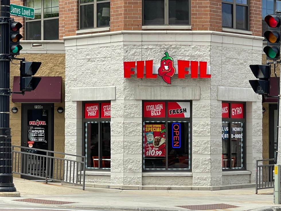 FiL FiL Mediterranean Grill